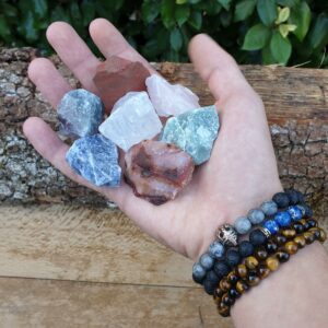 lot-pierre-brute-lithotherapie-mineraux-quartz-sodalite-jaspe