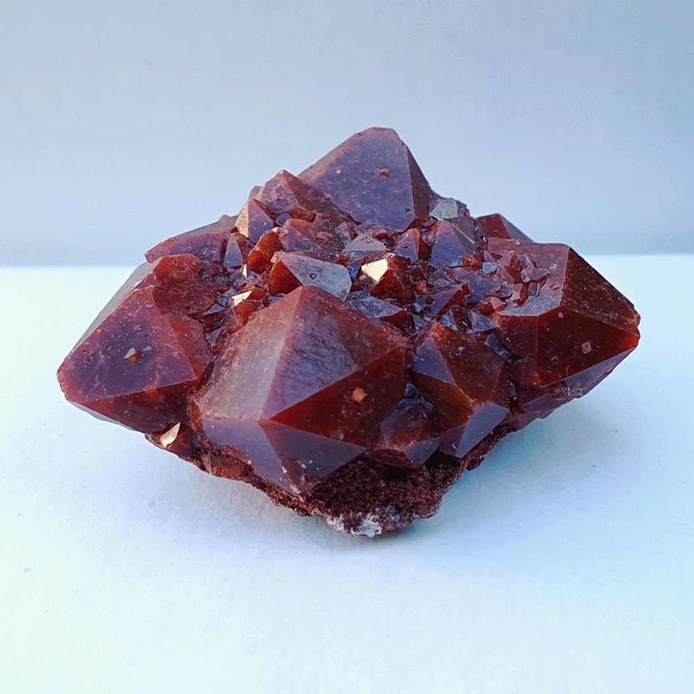 quartz-hyacinthe-compostelle-hematoide-cristal-rouge-mineraux-pierre-precieuse-naturelle-espagne-bitermine