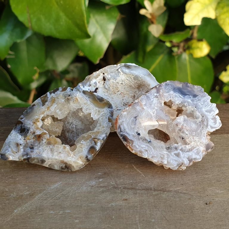 Lot De 5 Petites Géodes D'Agate Naturelle CrystalAge - Cristaux De Quartz Scintillants