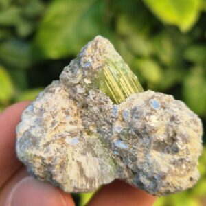 Tourmaline verte Verdélite dans Quartz - Brésil